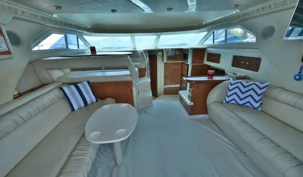 TU NAVY 1-YACHT